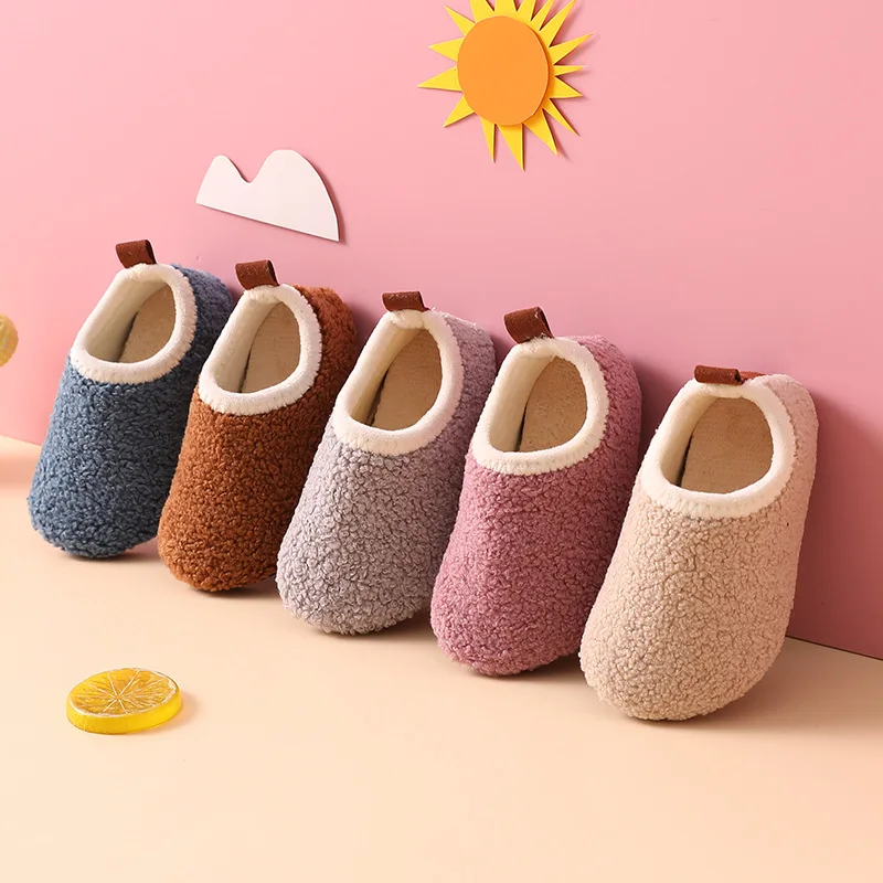 Kids Indoor Outdoor Slippers - Crianças chinelos de algodão sólido quente